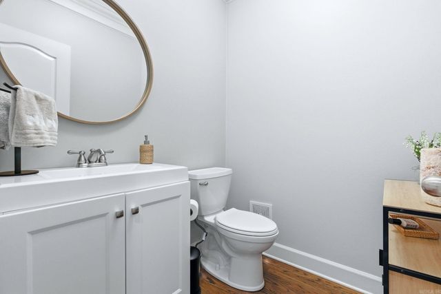 7 Chambord Lane, Little Rock, AR 72223