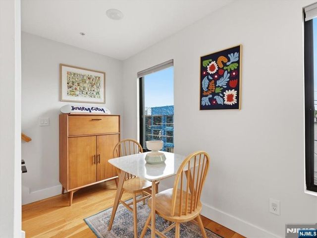 22 Lincoln Street 3, Jersey City, NJ 07307