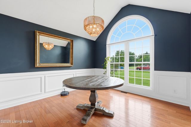 2500 Sycamore Run Pt, La Grange, KY 40031