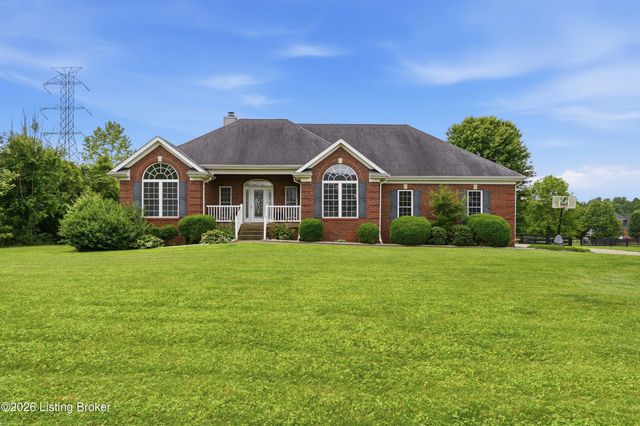 2500 Sycamore Run Pt, La Grange, KY 40031