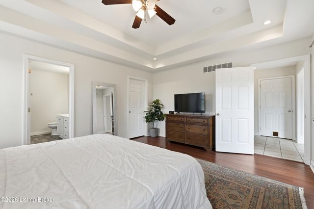 2500 Sycamore Run Pt, La Grange, KY 40031