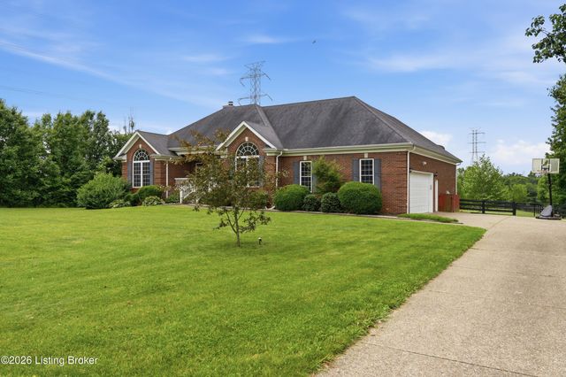 2500 Sycamore Run Pt, La Grange, KY 40031