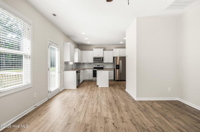 854 Springtooth Drive, Zebulon, NC 27597