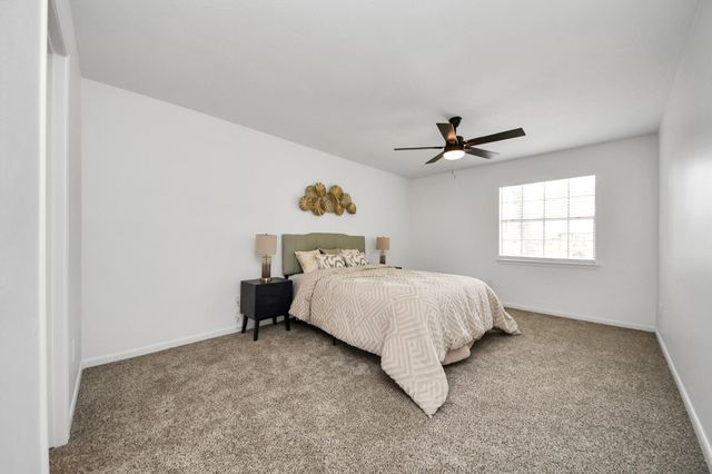 15406 Fawn Villa Drive, Houston, TX 77068