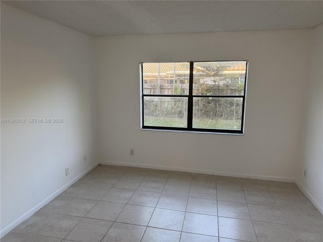 2388 Coral Springs Dr 2388, Coral Springs, FL 33065