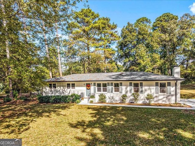 1348 Ridgewood Drive SW, Lilburn, GA 30047