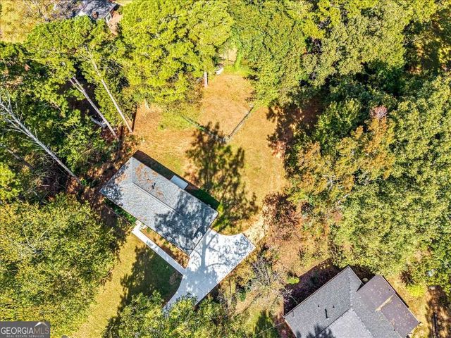 1348 Ridgewood Drive SW, Lilburn, GA 30047