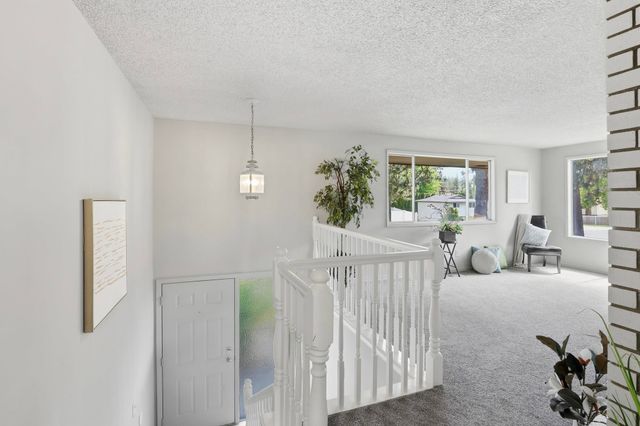 13709 E 30th Ave, Spokane Valley, WA 99216
