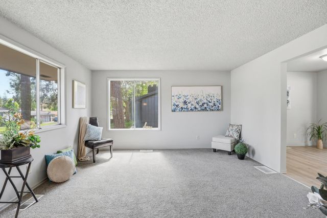 13709 E 30th Ave, Spokane Valley, WA 99216