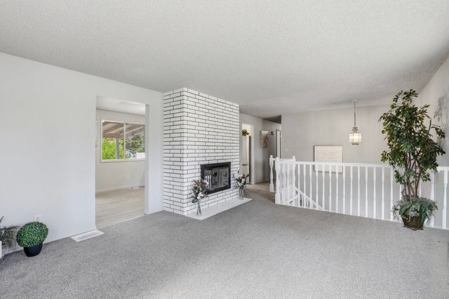 13709 E 30th Ave, Spokane Valley, WA 99216