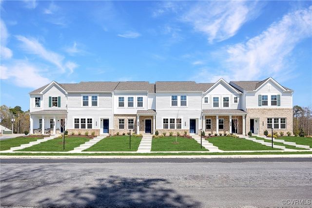 233 Greenpark Rd, Sandston, VA 23150