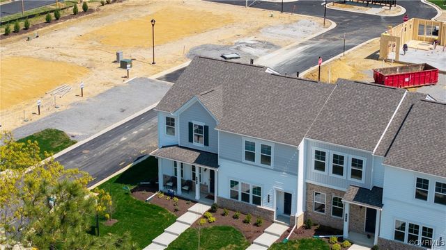 233 Greenpark Rd, Sandston, VA 23150