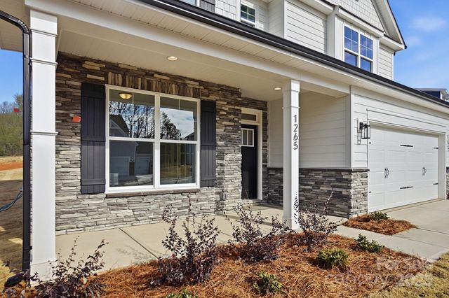 1265 Carrington Drive, Stanley, NC 28164