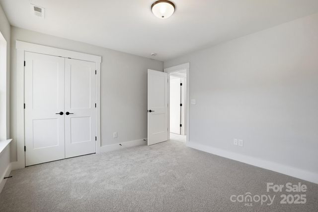 1265 Carrington Drive, Stanley, NC 28164