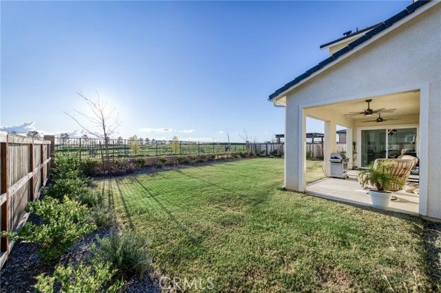 1042 Beaver Pond, Madera, CA 93636