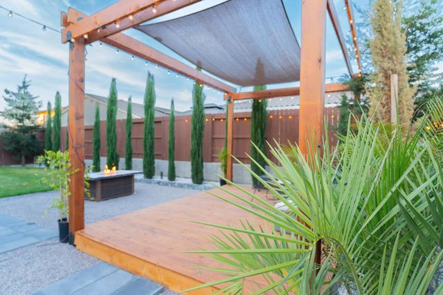 6081 Oberlander Dr, Roseville, CA 95747