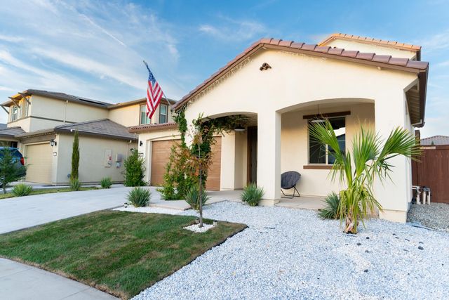 6081 Oberlander Dr, Roseville, CA 95747