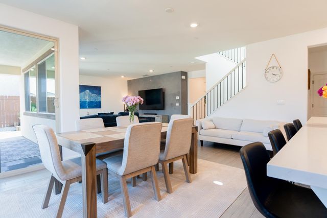 6081 Oberlander Dr, Roseville, CA 95747