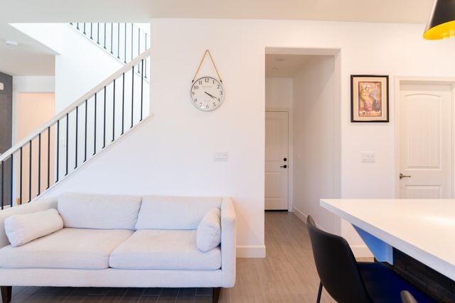 6081 Oberlander Dr, Roseville, CA 95747