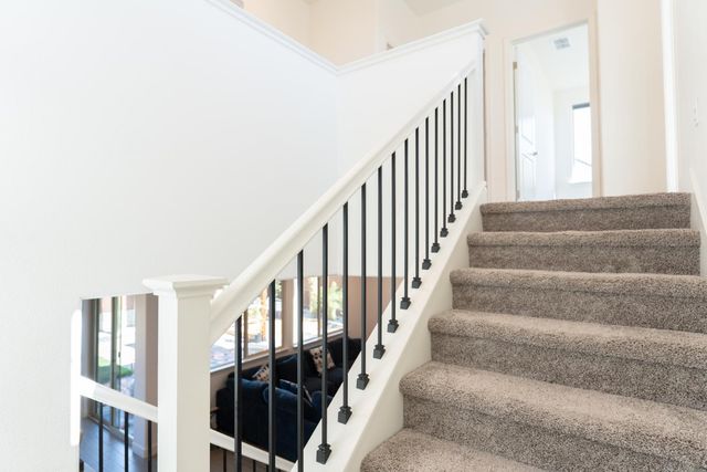 6081 Oberlander Dr, Roseville, CA 95747