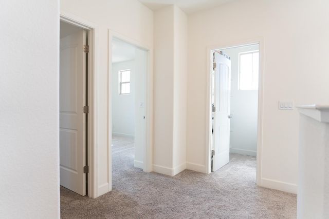 6081 Oberlander Dr, Roseville, CA 95747