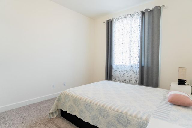 6081 Oberlander Dr, Roseville, CA 95747