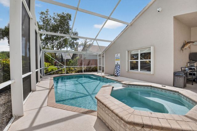 8286 Duomo Circle, Boynton Beach, FL 33472