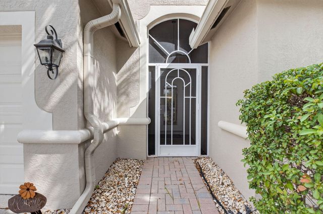 8286 Duomo Circle, Boynton Beach, FL 33472