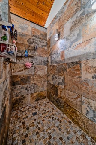 8040 Highway 99, Rockvale, TN 37153
