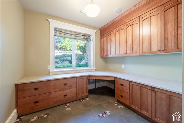 2807 E SAINT MARYS WAY, Salt Lake City, UT 84108