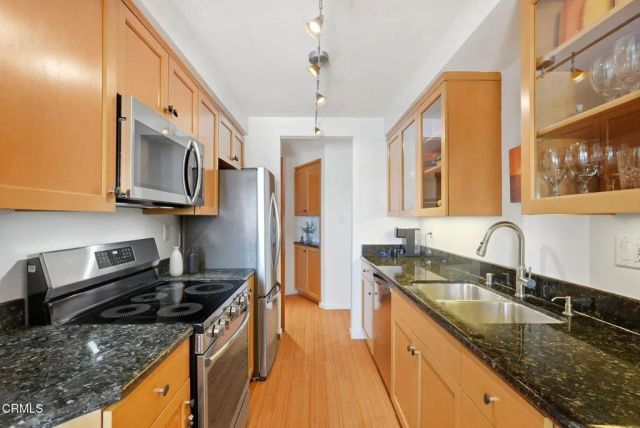 2901 Peninsula Road 245, Oxnard, CA 93035