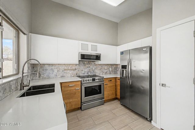 16640 W STATLER Street, Surprise, AZ 85388