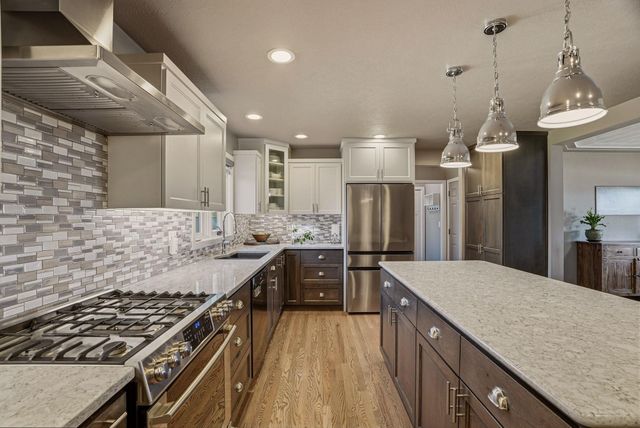 8111 N Panorama Dr, Spokane, WA 99208