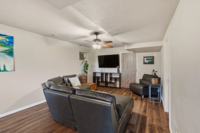 8111 N Panorama Dr, Spokane, WA 99208