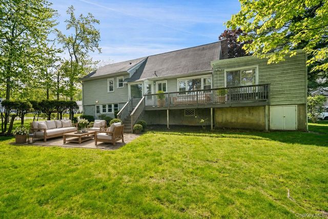48 Stanton Circle, New Rochelle, NY 10804