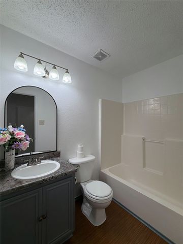 3009 Mira Vista Court, Dallas, TX 75236