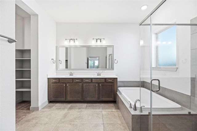 19914 Valentina Pointe Drive, Cypress, TX 77433