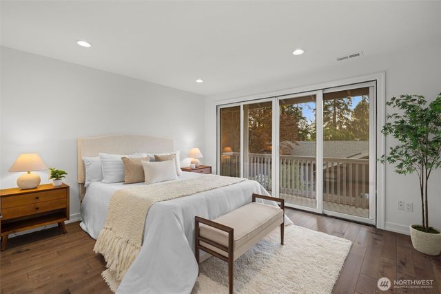8533 SE 76th Place, Mercer Island, WA 98040