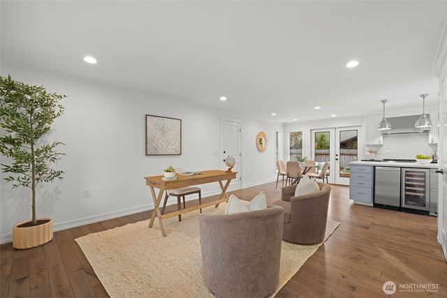 8533 SE 76th Place, Mercer Island, WA 98040