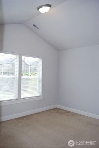 5304 151st Avenue Ct E, Sumner, WA 98390