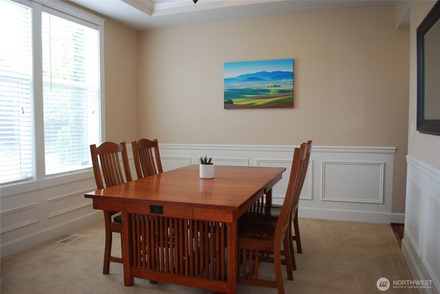 5304 151st Avenue Ct E, Sumner, WA 98390