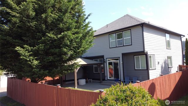 5304 151st Avenue Ct E, Sumner, WA 98390