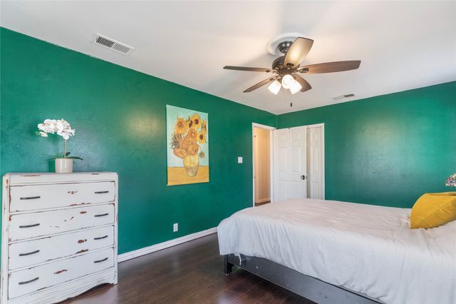 2906 Pacific Court, Irving, TX 75062