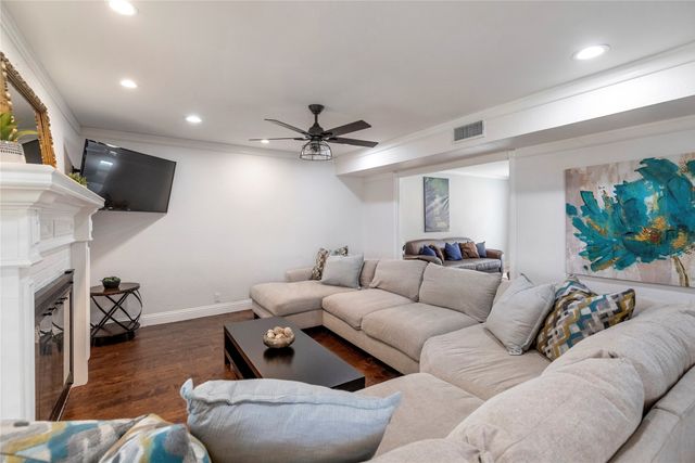 2906 Pacific Court, Irving, TX 75062