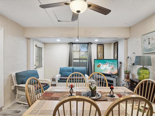 8158 STURBRIDGE COURT D, Weeki Wachee, FL 34613