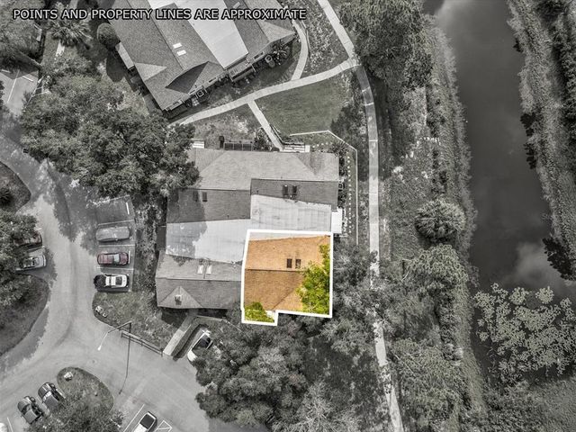 8158 STURBRIDGE COURT D, Weeki Wachee, FL 34613