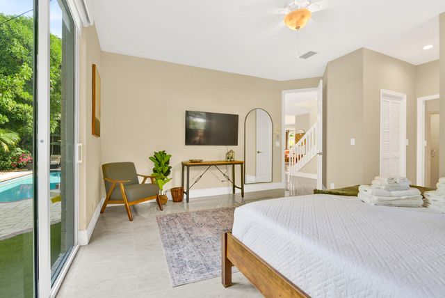 1311 NW 2ND Circle, Boca Raton, FL 33432