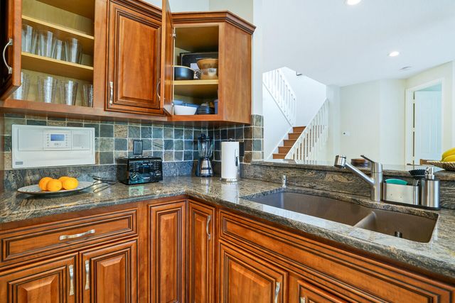 1311 NW 2ND Circle, Boca Raton, FL 33432