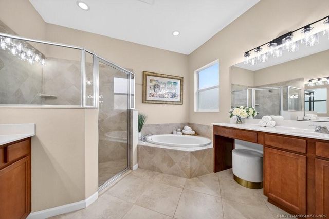 8121 SW Marin Drive, Stuart, FL 34997