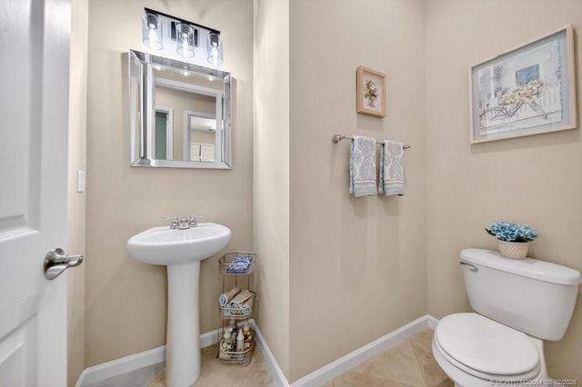 8121 SW Marin Drive, Stuart, FL 34997